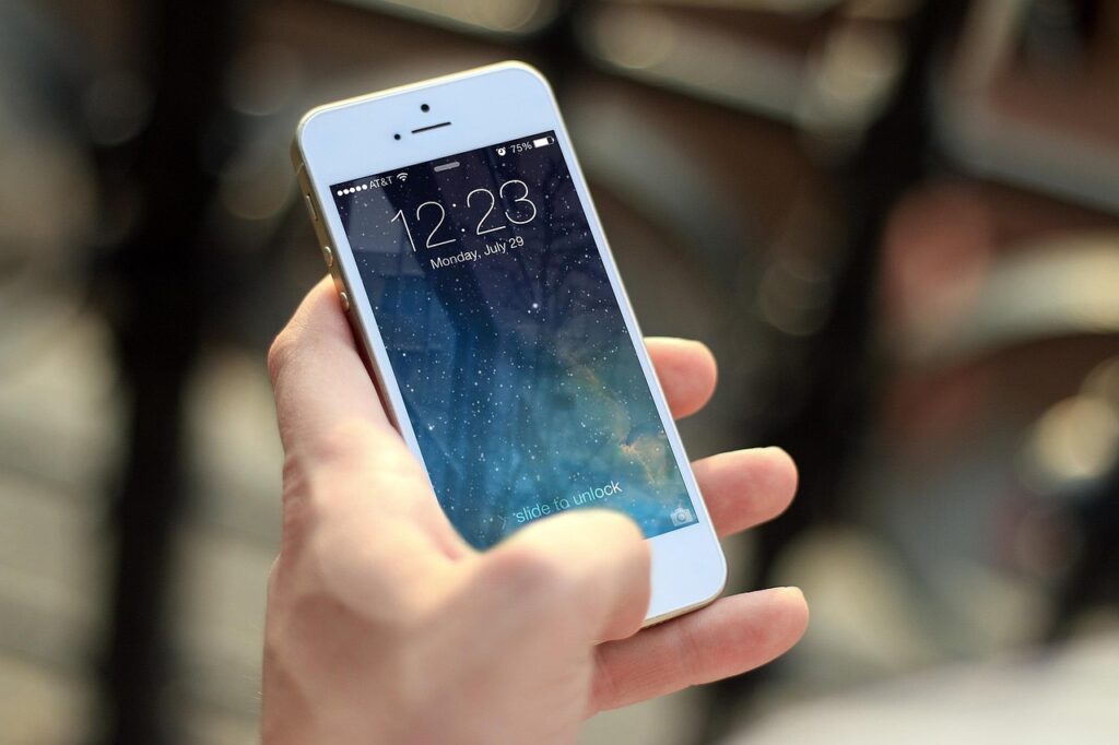 iOSアプリ開発を未経験から始める向けの学習方法は？
