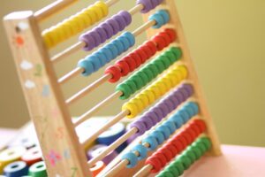 オリジナルアプリ制作の学習方法とおすすめリソースは？