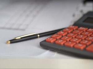 転職保証付きスクールで領収書は発行できる？
